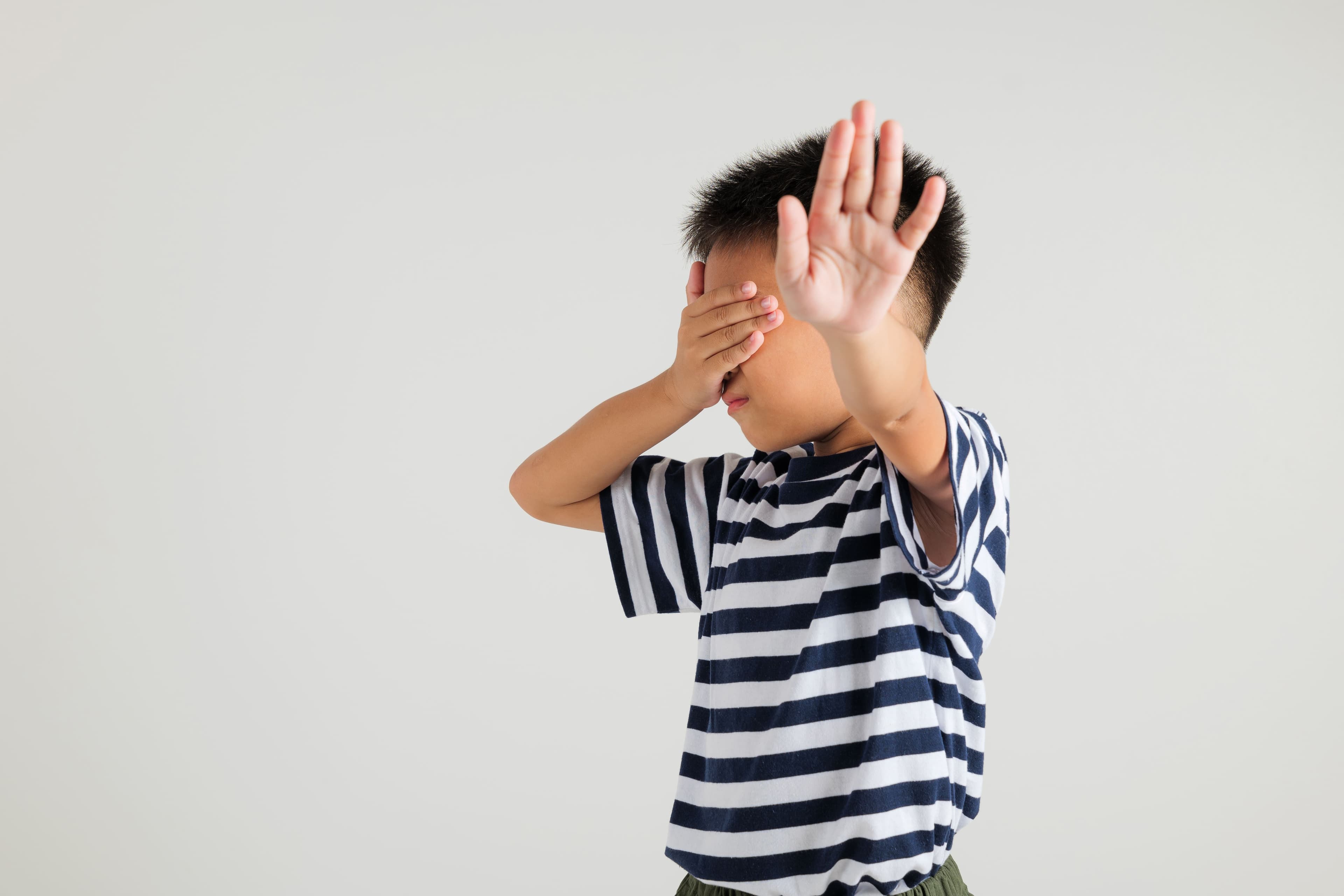 Ajarkan Si Kecil Berani Katakan "Tidak" dengan Cara yang Menyenangkan